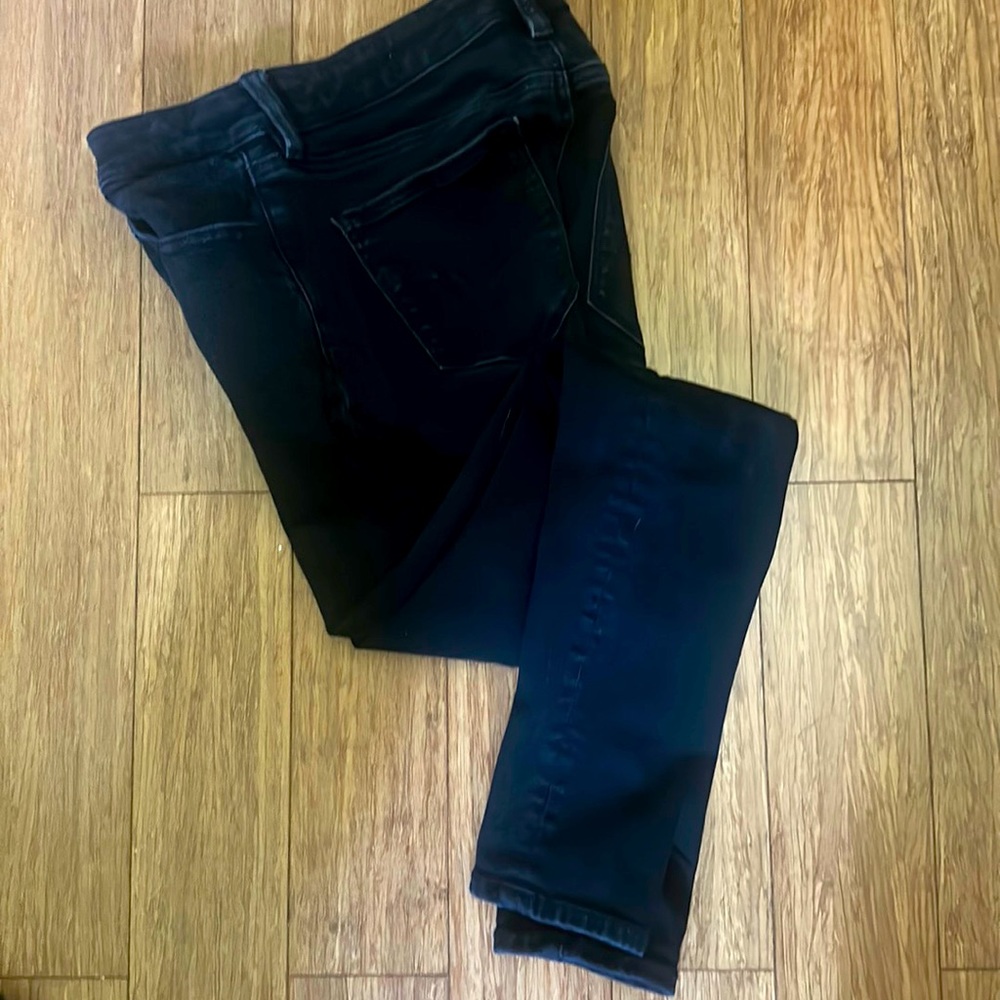 American Eagle Next Level Stretch jeans